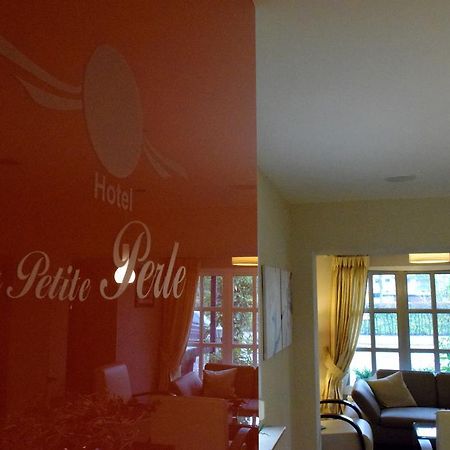 Hotel La Petite Perle Amburgo Esterno foto